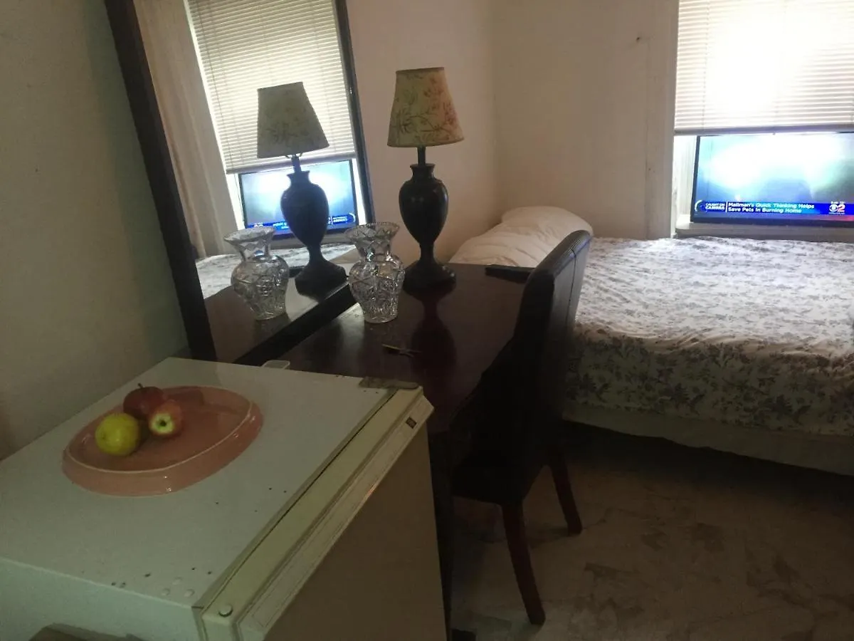 Guest house Private Room In Manhattan New York