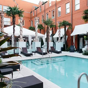 mansion-on-forsyth-park.top-hotels-in-savannah.com/