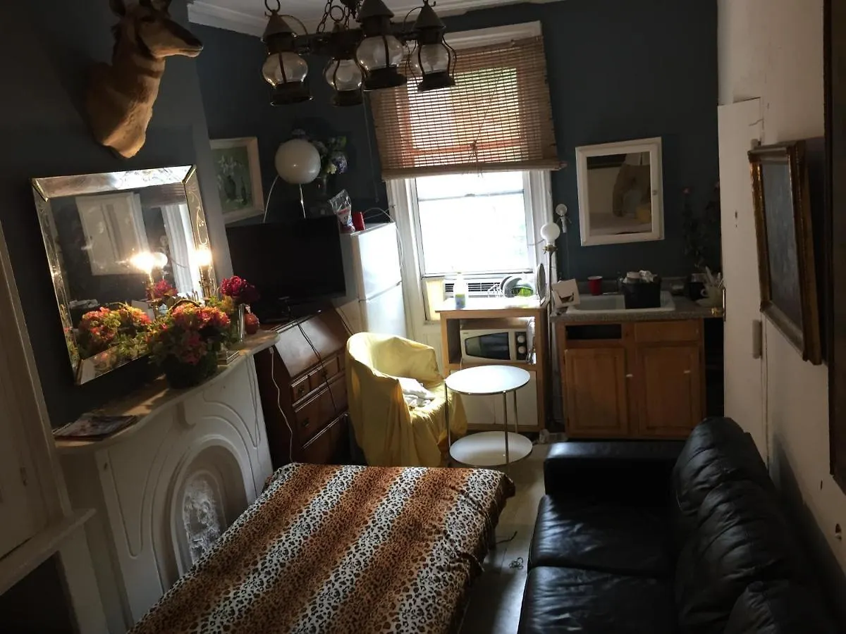 Private Room In Manhattan New York