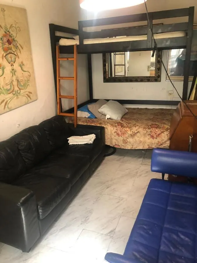 Guest house Private Room In Manhattan New York United States
