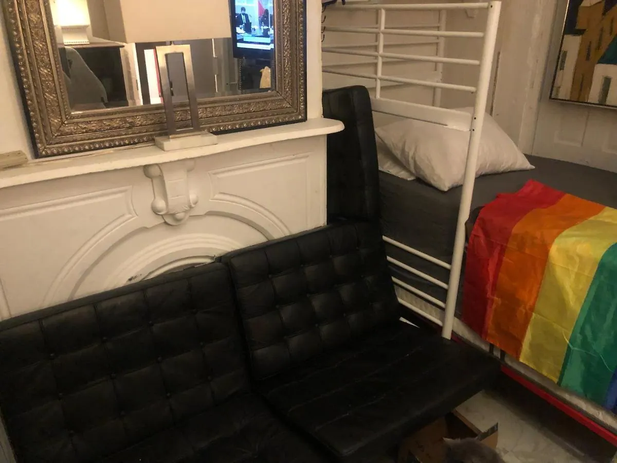 Private Room In Manhattan New York Guest house